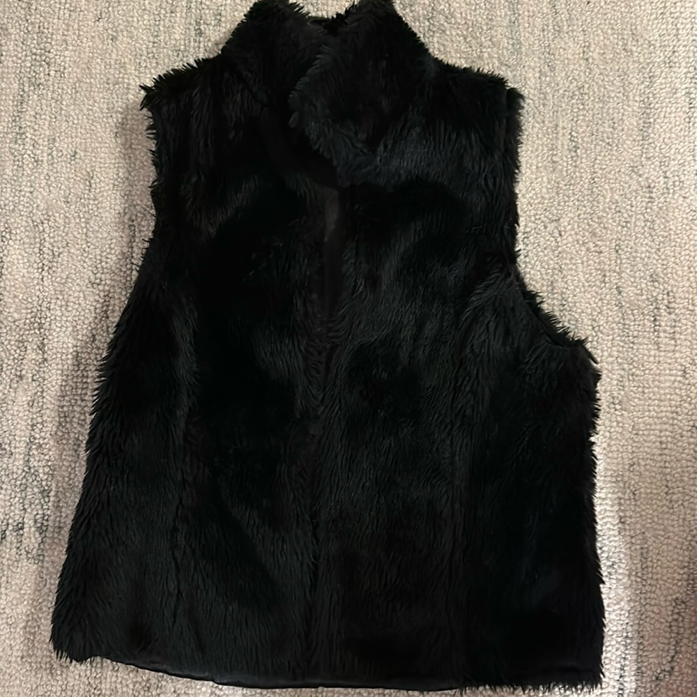 Black faux fur vest